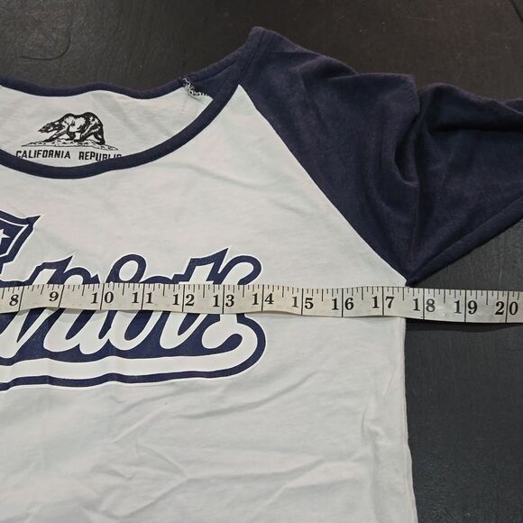 🖤5/$20🖤 PATRIOTS.. shirt.. - Picture 9 of 10